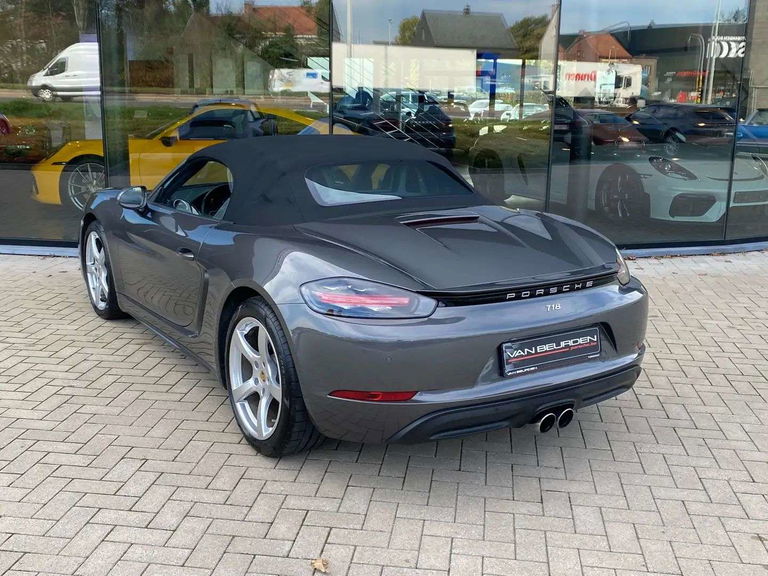 Porsche 718 Boxster