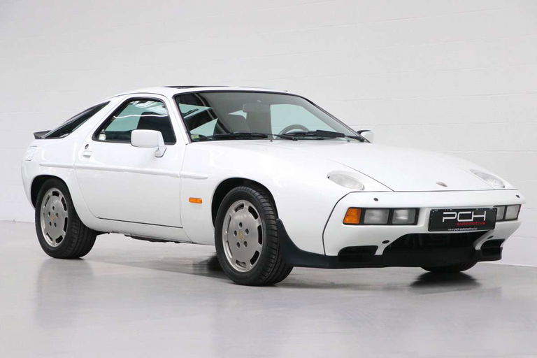 Porsche 928 S