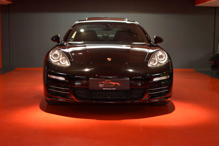 Porsche Panamera 4S