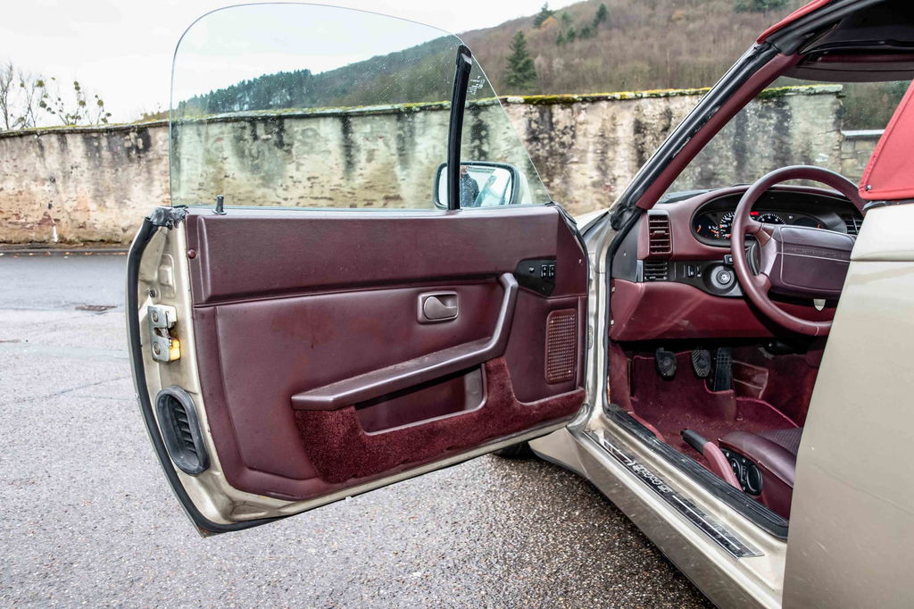 Porsche 944 S2 Cabriolet
