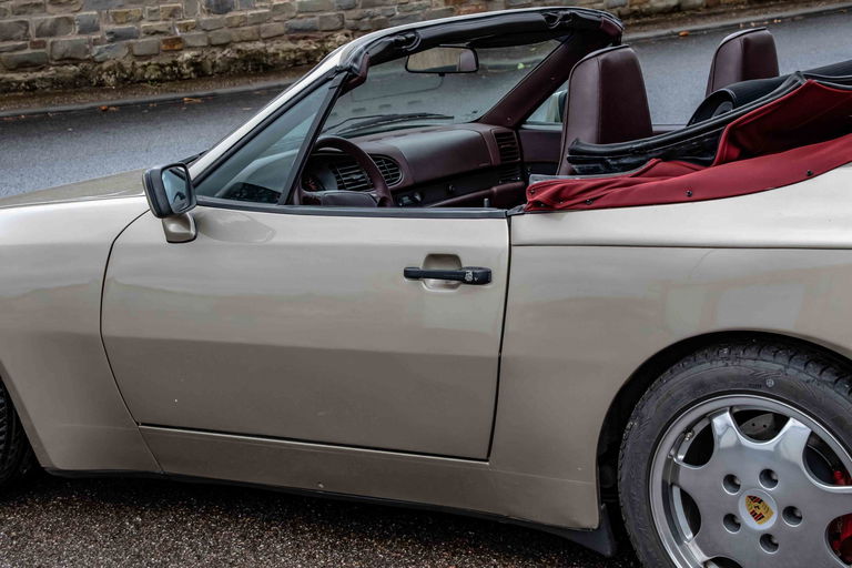 Porsche 944 S2 Cabriolet