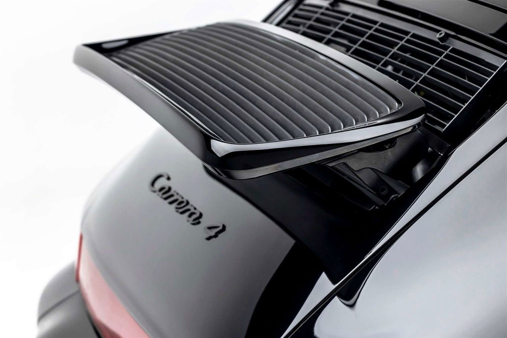 Porsche 964 Carrera 4