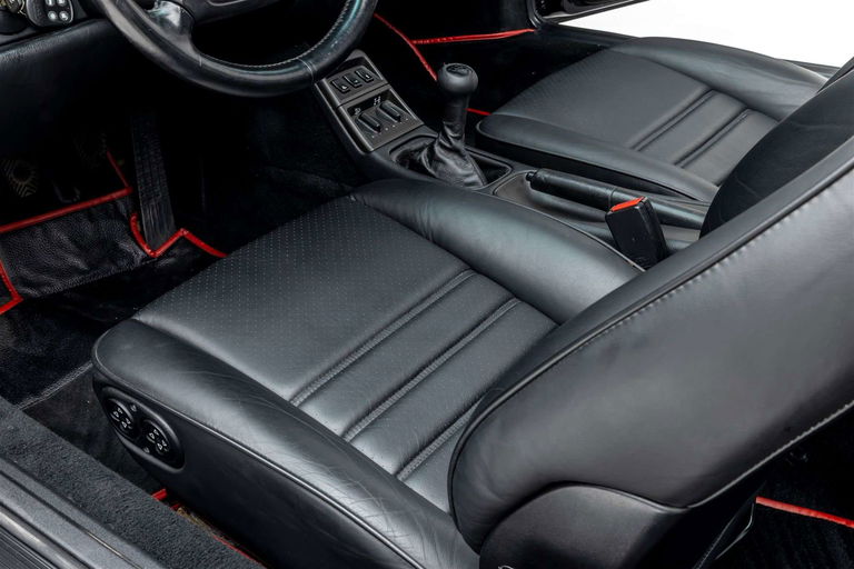 Porsche 964 Carrera 4