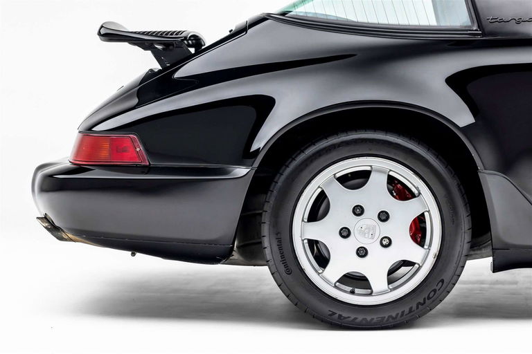 Porsche 964 Carrera 4