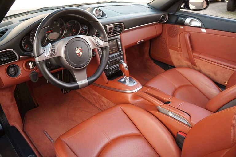 Porsche 997.2 Carrera 4S