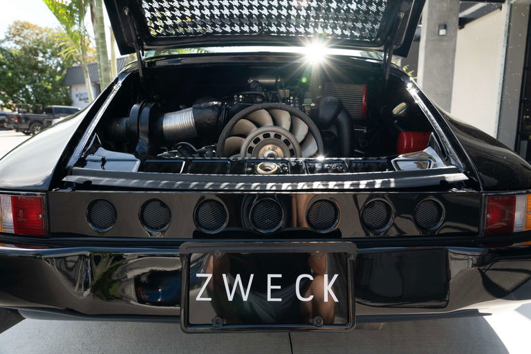 Porsche 911 Modified