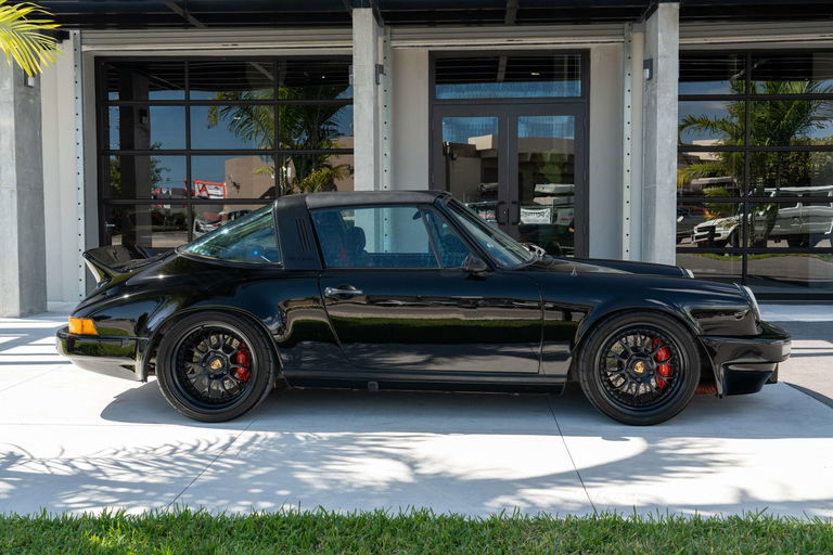 Porsche 911 Modified