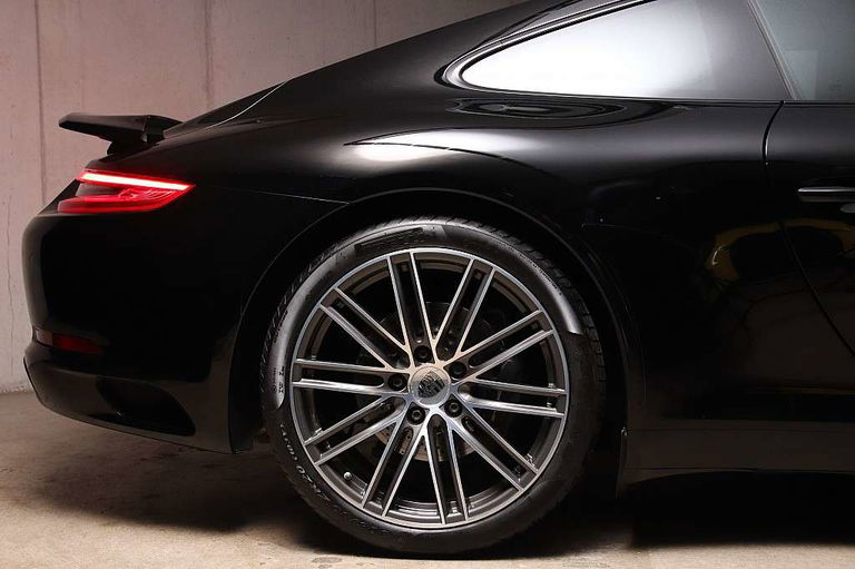 Porsche 991.2 Carrera