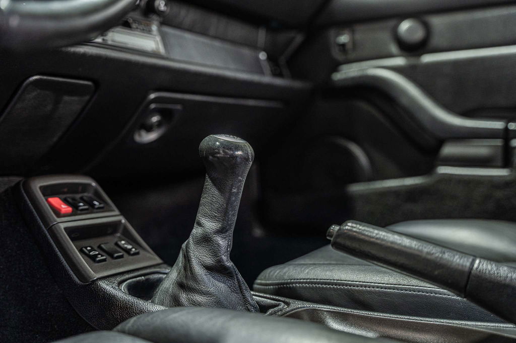 Porsche 993 Carrera 4