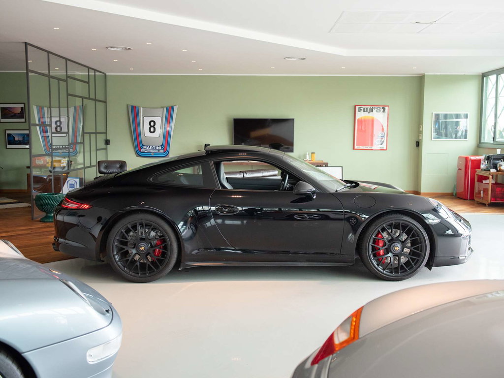 Porsche 991 Carrera GTS
