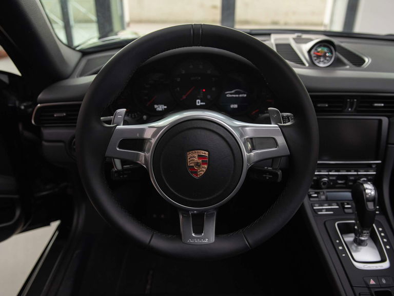 Porsche 991 Carrera GTS