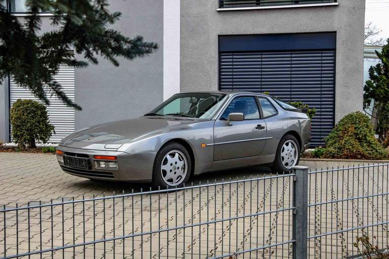 Porsche 944 S2 Coupé