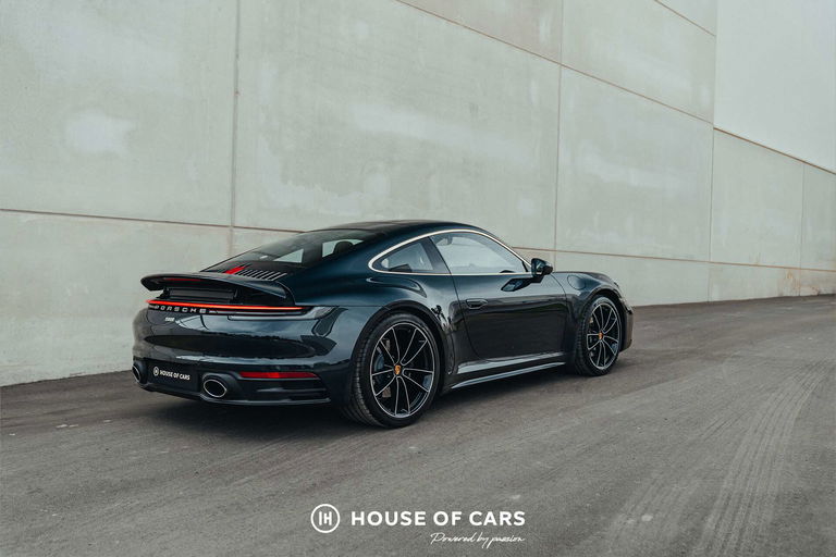 Porsche 992 Belgian Legend Edition