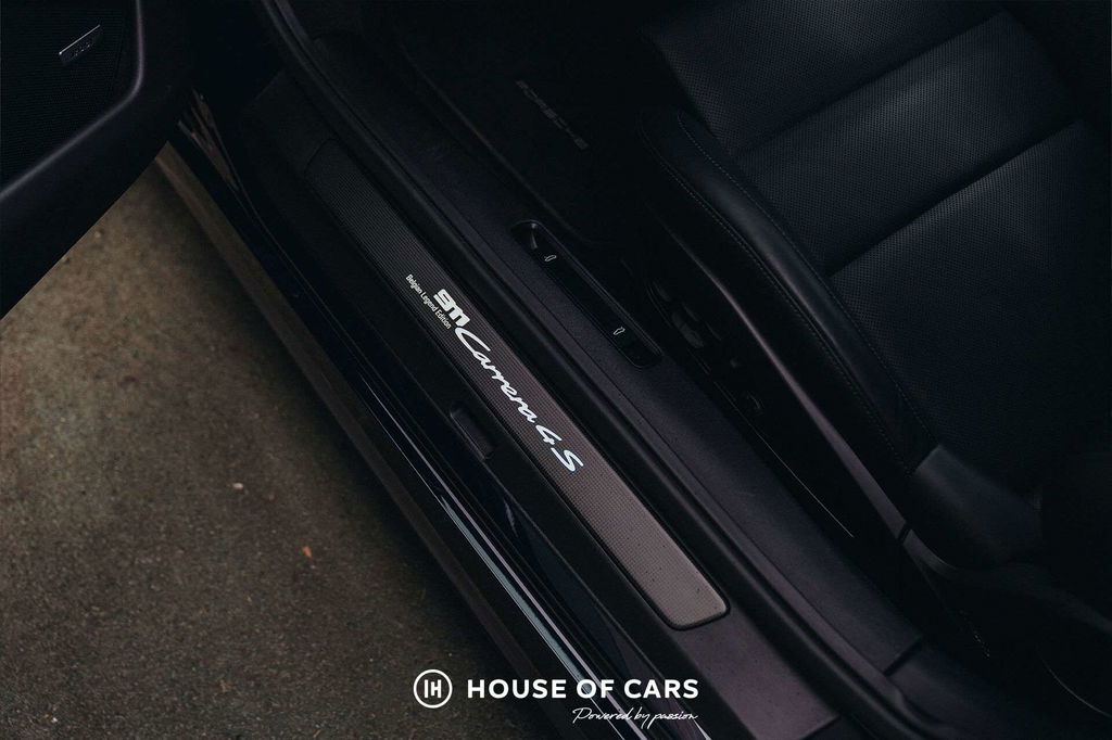 Porsche 992 Belgian Legend Edition