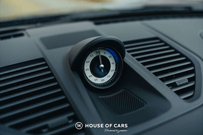 Porsche 992 Belgian Legend Edition