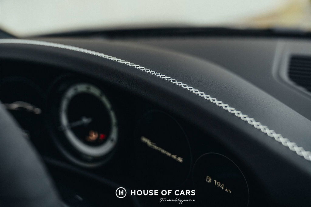 Porsche 992 Belgian Legend Edition