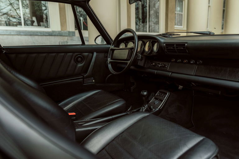 Porsche 964 Carrera 2