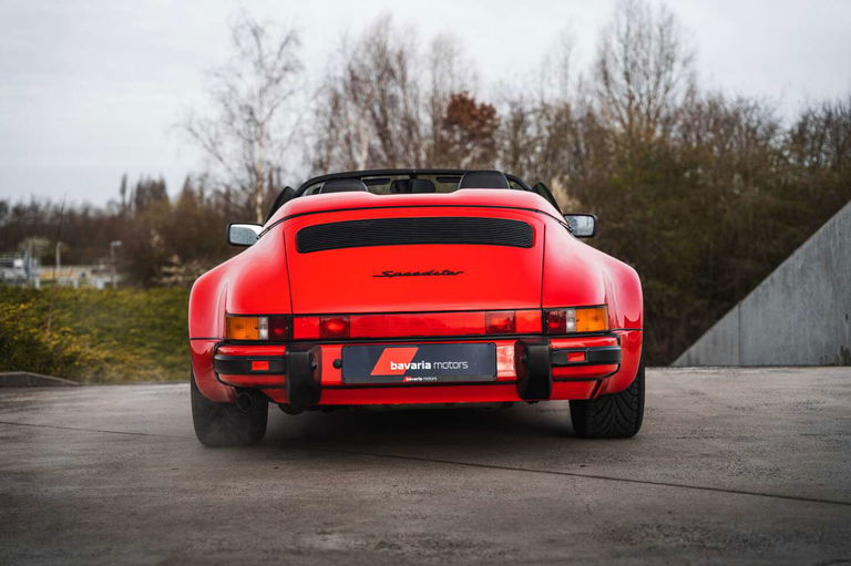 Porsche 911 Carrera 3.2 Speedster