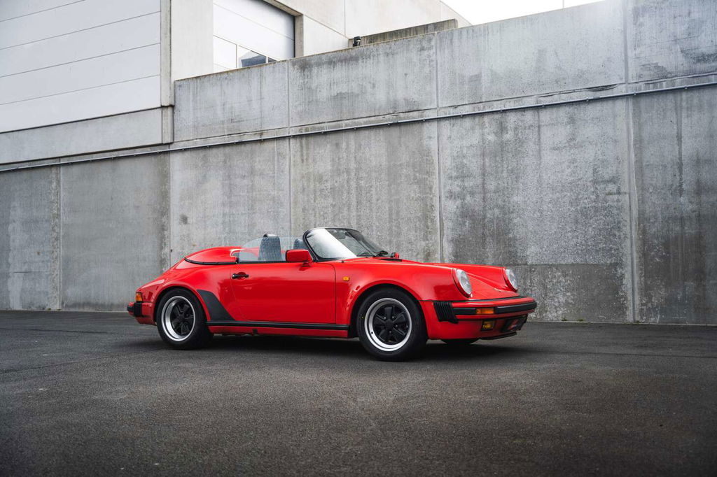 Porsche 911 Carrera 3.2 Speedster