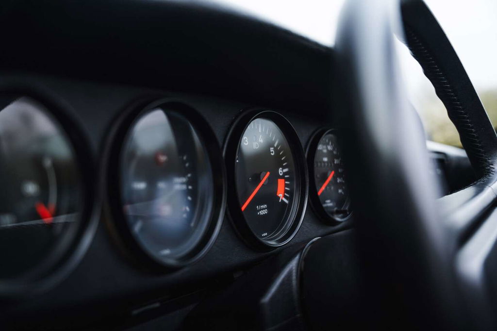 Porsche 911 Carrera 3.2 Speedster