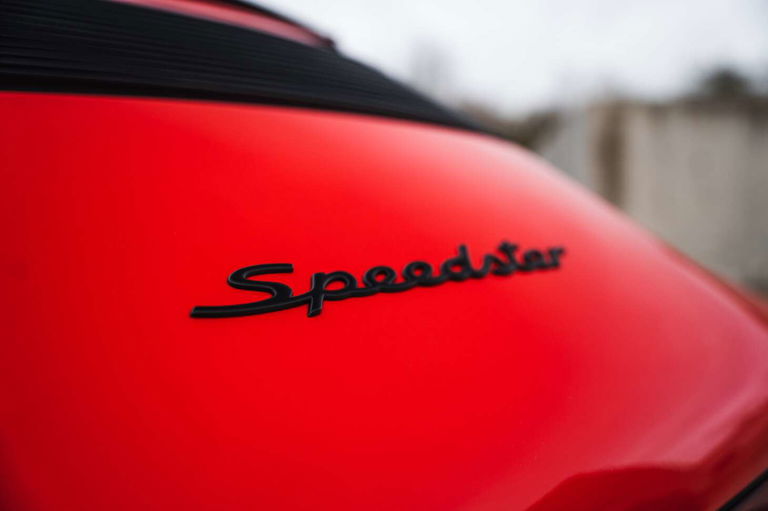 Porsche 911 Carrera 3.2 Speedster