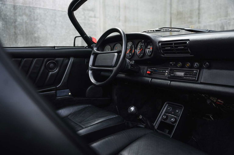 Porsche 911 Carrera 3.2 Speedster