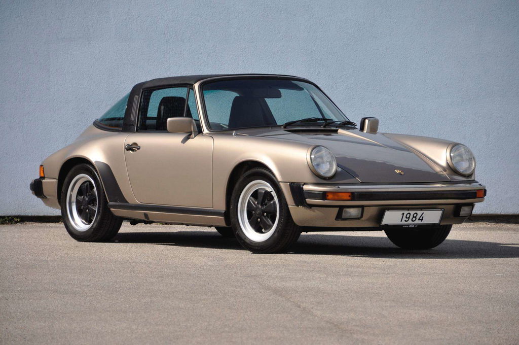 Porsche 911 Carrera 3.2