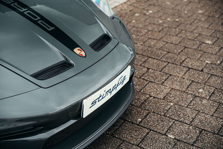 Porsche 992 GT3 Touring