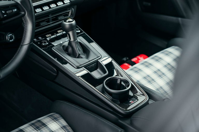 Porsche 992 GT3 Touring