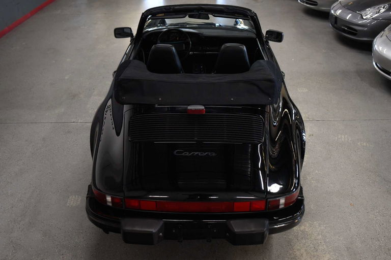Porsche 911 Carrera 3.2 (US)