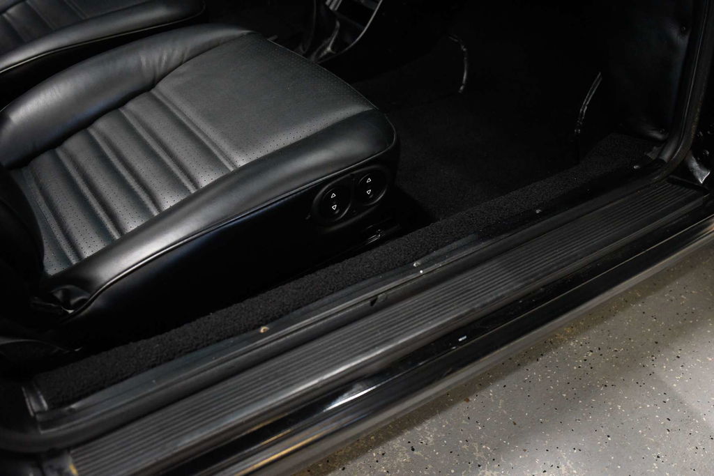 Porsche 911 Carrera 3.2 (US)