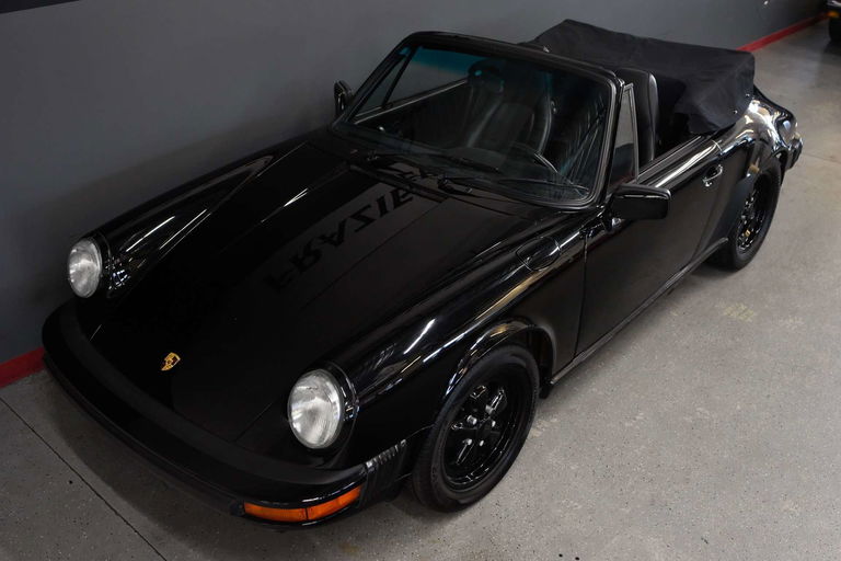 Porsche 911 Carrera 3.2 (US)
