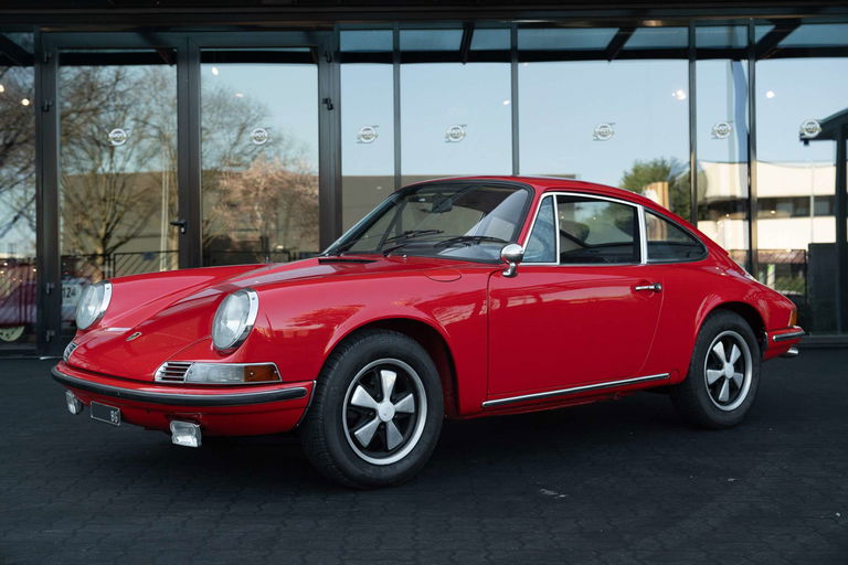 Porsche 911 T