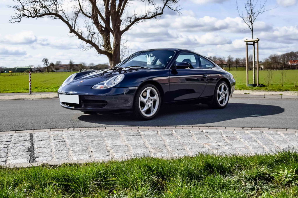 Porsche 996 Carrera
