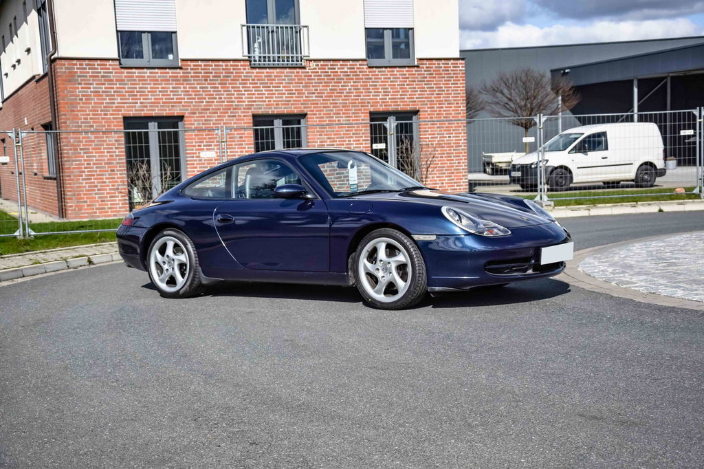 Porsche 996 Carrera