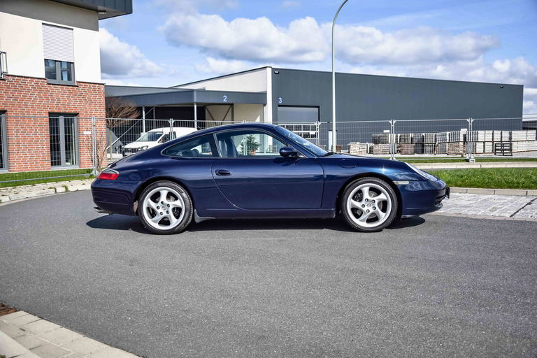 Porsche 996 Carrera