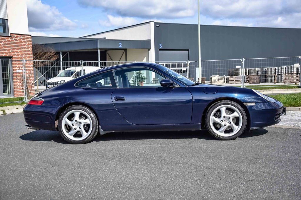 Porsche 996 Carrera