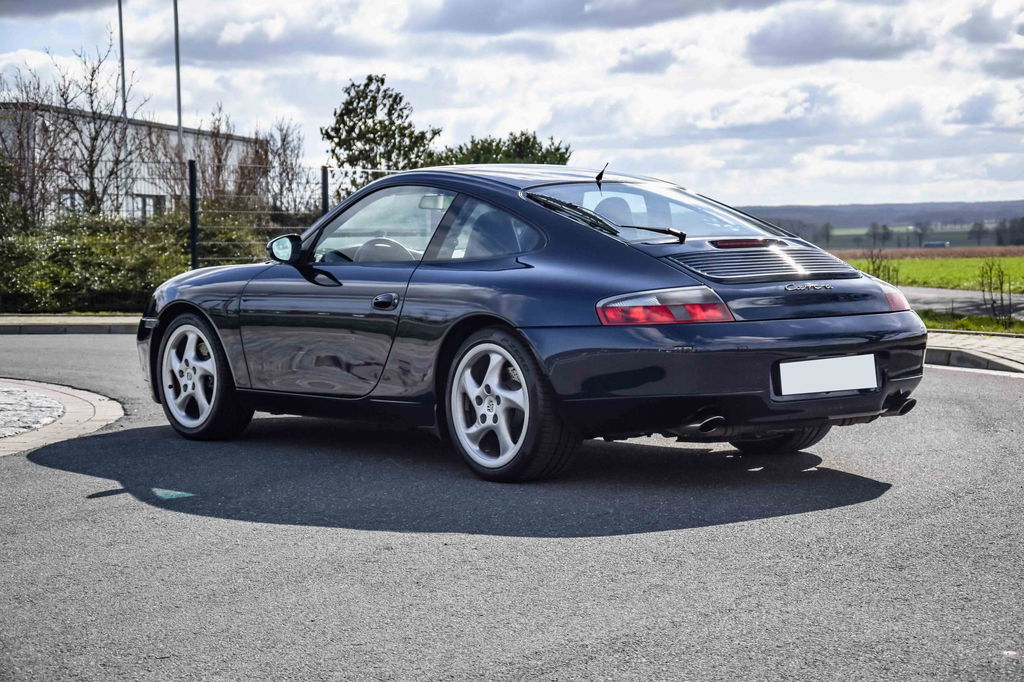 Porsche 996 Carrera