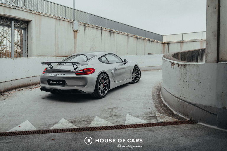 Porsche 981 Cayman GT4