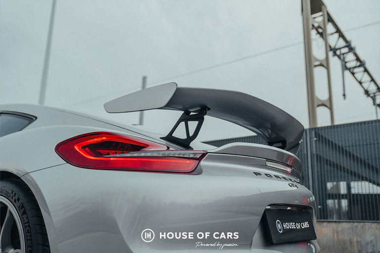 Porsche 981 Cayman GT4