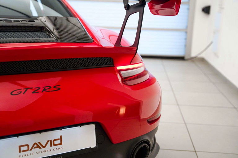 Porsche 991 GT2 RS