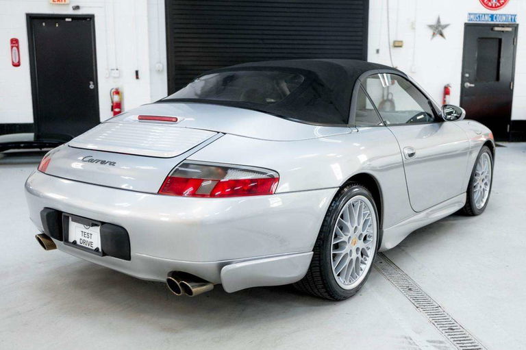 Porsche 996 Carrera