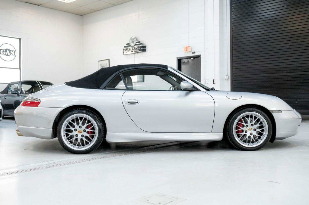 Porsche 996 Carrera