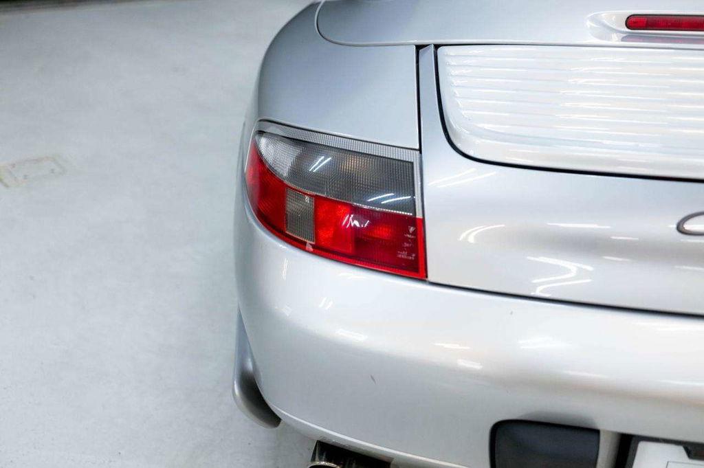 Porsche 996 Carrera