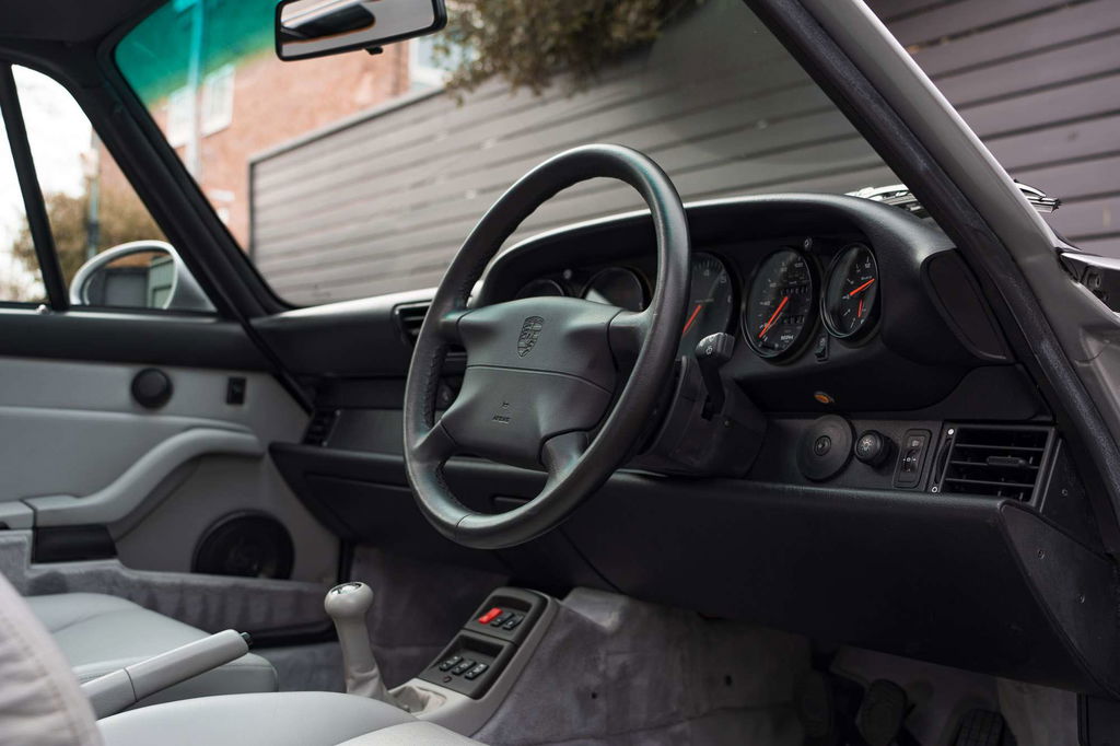 Porsche 993 Carrera