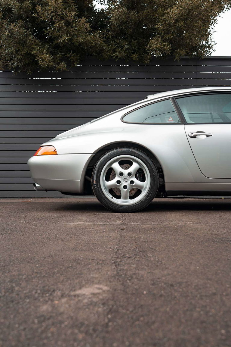 Porsche 993 Carrera