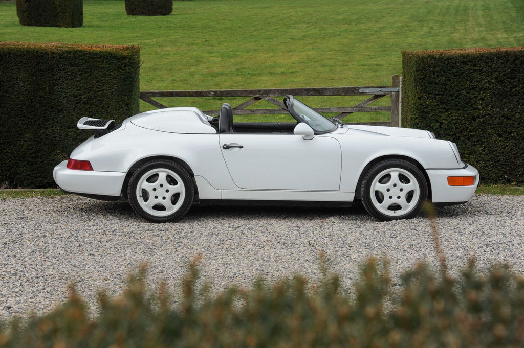 Porsche 964 Carrera 2 Speedster