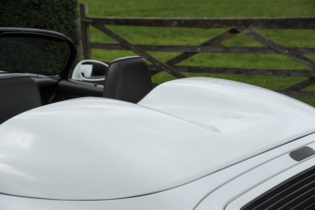 Porsche 964 Carrera 2 Speedster