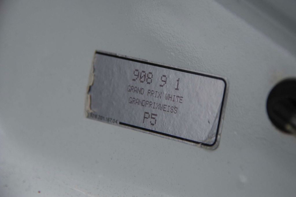 Porsche 964 Carrera 2 Speedster