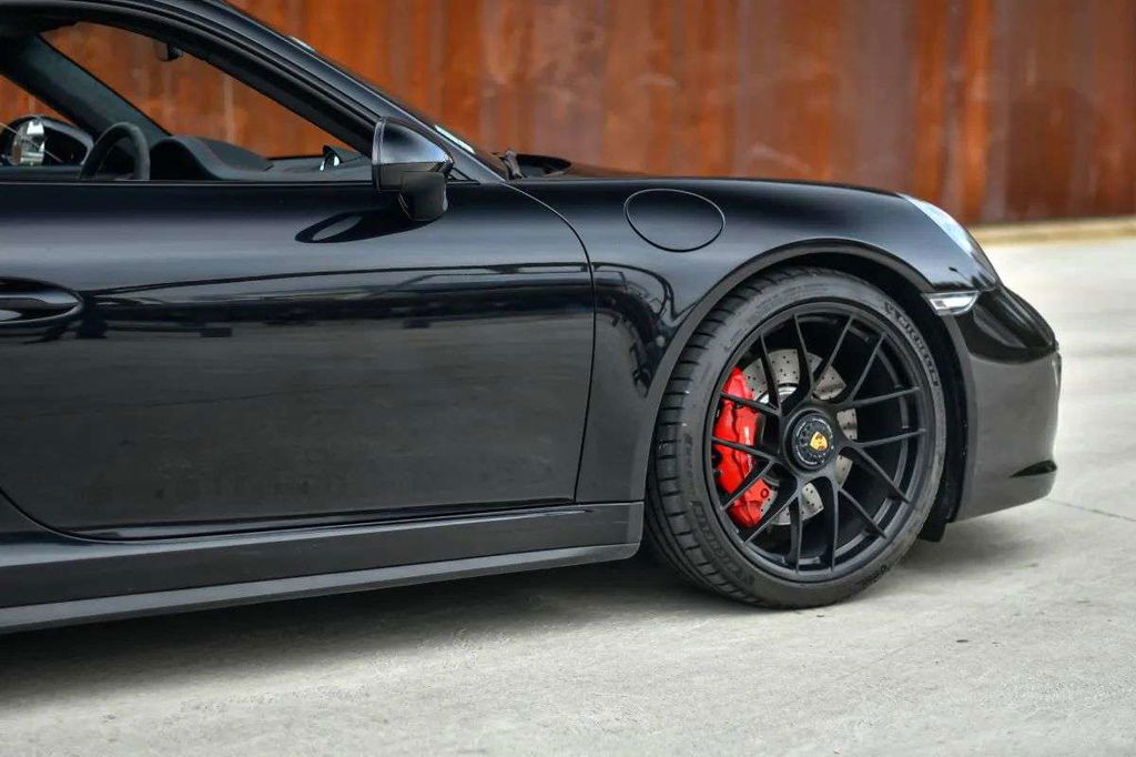 Porsche 991.2 Carrera GTS